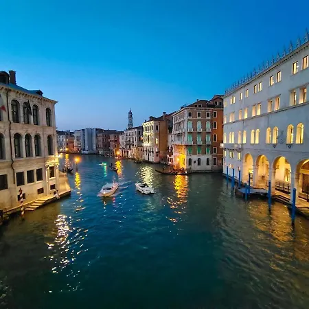 Rialto Elegant Hideaway Near St Mark's Square * Venecia