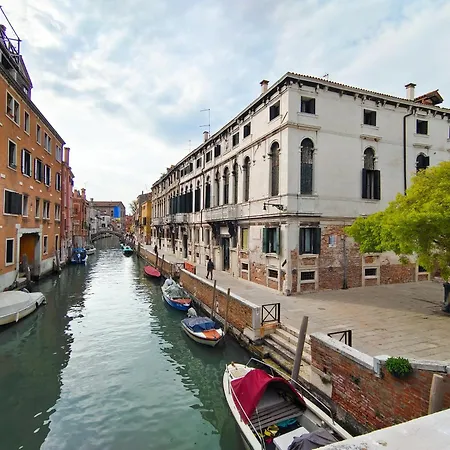 Rialto Elegant Hideaway Near St Mark's Square * Venecia