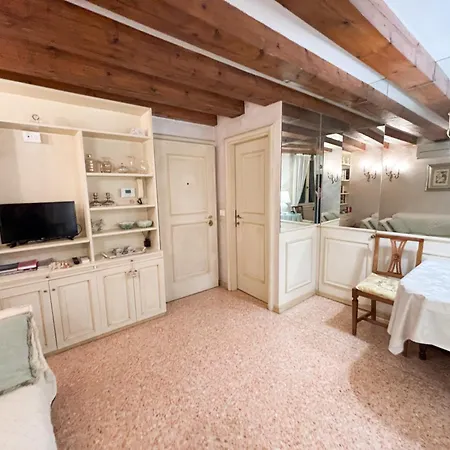 Rialto Elegant Hideaway Near St Mark's Square * Venecia