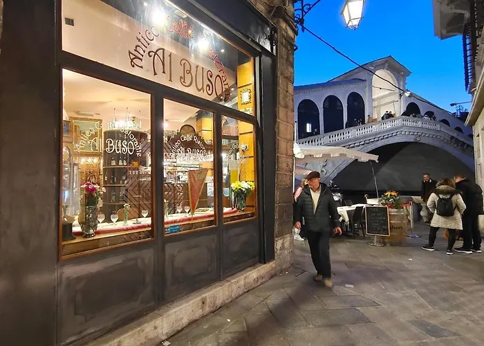 Apartment Rialto Elegant Hideaway Near St Mark's Square
