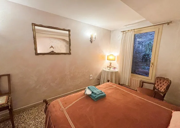 Rialto Elegant Hideaway Near St Mark's Square * Venice